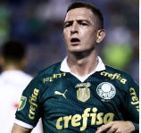 Anibal Morenopng — MELHORES JOGADORES DO BRASILEIRÃO 10/25 option 5