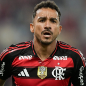 Danilo Flapng — MELHORES JOGADORES DO BRASILEIRÃO 10/25 option 21