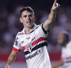 Oscarpng — MELHORES JOGADORES DO BRASILEIRÃO 10/25 option 52