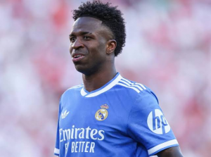 Vinicius — CLASSEMENT DES 30 JOUEURS NOMINÉS POUR LE BALLON D'OR 2026 ! option 29