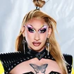 15b — ALL THE QUEENS OF RUPAUL`S DRAG RACE option 70