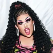 15o — ALL THE QUEENS OF RUPAUL`S DRAG RACE option 83