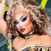 16l — ALL THE QUEENS OF RUPAUL`S DRAG RACE option 95