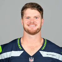 Sam Darnold Sea — NFL Quarterbacks Ranking (2026) option 32