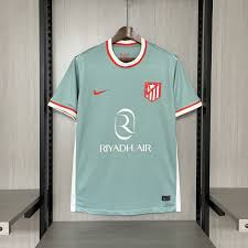Camisas europeias da temporada 24/25 — option 7