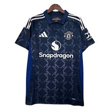 Camisas europeias da temporada 24/25 — option 14