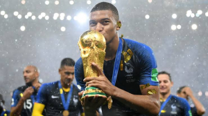 Images 7 — En iyi futbolcu option 18