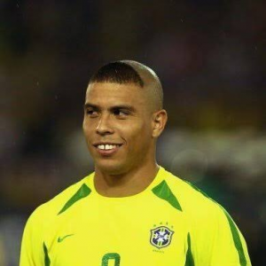 Images 8 — En iyi futbolcu option 19