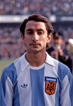 Zzzzz 1709485022ea Ecmrxkami2pq — Mejores jugadores de la selección Argentina option 52
