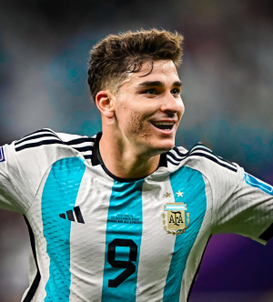 Zzzzz 1709532011fjfekibwaaeje7djpglarge — Mejores jugadores de la selección Argentina option 50