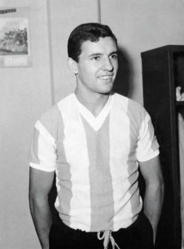 Zzzzz 1709766312luisartimeargentina — Mejores jugadores de la selección Argentina option 72