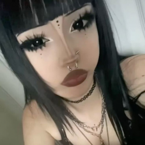 Baddie Goth — girl types option 6