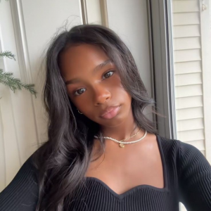 Clean Black — girl types option 12