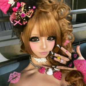 Gyaru — girl types option 17