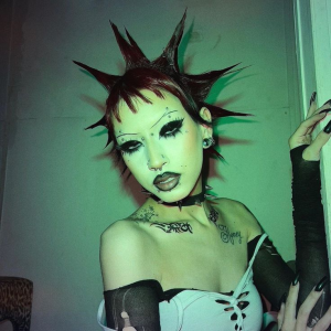Punk 1 — girl types option 32