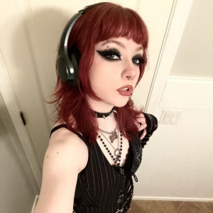 Red Hair — girl types option 33
