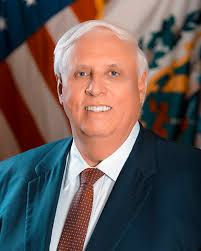 Jim Justice — US Politicians option 40