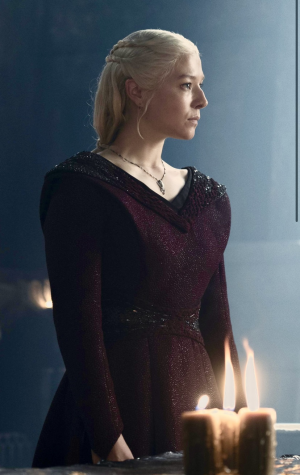 Zzzzz 172321661902cbcb7a E5f7 4972 8831 7cf1b0d29d881201a — All of Rhaenyra Targaryen's Outfits S1-S2 option 38