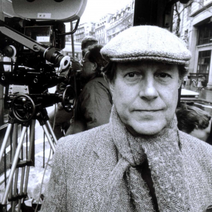 Zzzzz 1707274393nicolas Roeg — Directores de cine option 545