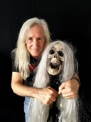 Zzzzz 1755559819mick Garris — Directores de cine option 510