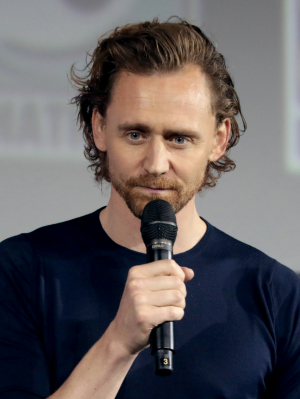 Tomhiddleston48468962561cropped — Les plus beaux hommes option 77