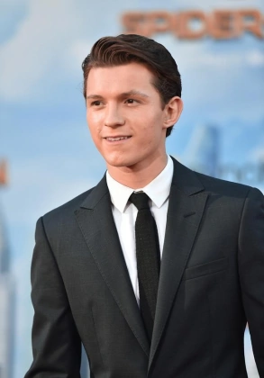 Tomhollandpremierdespider Manhomecoming — Les plus beaux hommes option 78