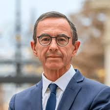 Images 5 — Politiques Français 2025 option 63