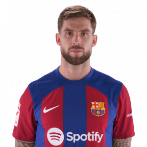 P90318t17820231003000 — Jugadores del FC Barcelona 24/25 option 45