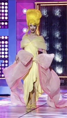 Zzzzz 1711494112nymphiawinddolllook — RuPaul's Drag Race Season 16 Runways Ranked option 115