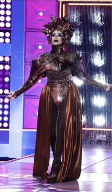 Zzzzz 1711494112qdolllook — RuPaul's Drag Race Season 16 Runways Ranked option 118