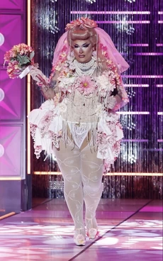 Zzzzz 1711494741megamiflowerslook — RuPaul's Drag Race Season 16 Runways Ranked option 122