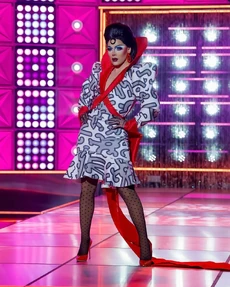 Zzzzz 1711504000qdragcon1980look — RuPaul's Drag Race Season 16 Runways Ranked option 160