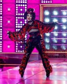 Zzzzz 1711504344qchainreactionlook — RuPaul's Drag Race Season 16 Runways Ranked option 166
