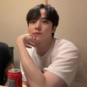 Zzzzz 17135870777e2fbc42335b3448b2e3a6827429602d — my type kpop men (svt, nct, zb1, enha, bts, exo, etc) option 86