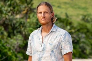 Survivor Winners (1-46) — option 19
