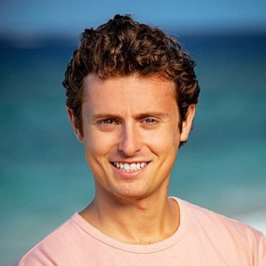 Survivor Winners (1-46) — option 26