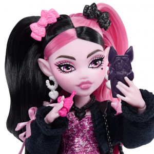 Zzzzz 1762676083draczka2 — All Draculaura dolls - G1, G2, G3 / Monster high (aug 2026) option 104