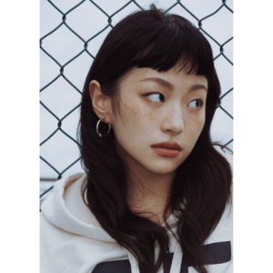 100 Women Haircuts — option 12