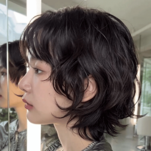 100 Women Haircuts — option 13