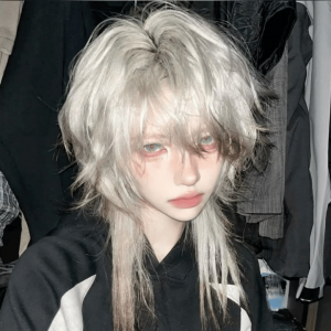 100 Women Haircuts — option 16