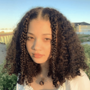 100 Women Haircuts — option 37