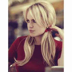 100 Women Haircuts — option 51