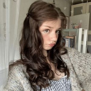 100 Women Haircuts — option 53