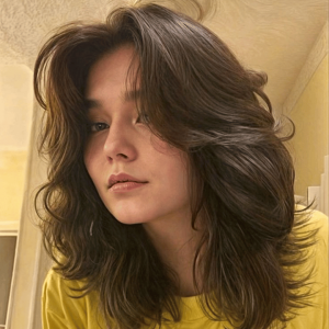 100 Women Haircuts — option 57