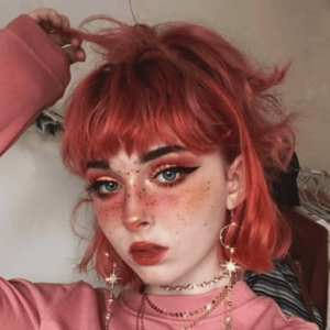 100 Women Haircuts — option 78