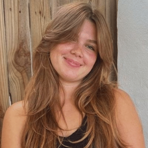 100 Women Haircuts — option 80