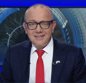 Fzn8wr Waaaxcwv — TIERLISTA DZIENNIKARZY POLITYCZNYCH TV/RADIO/INTERNET option 16