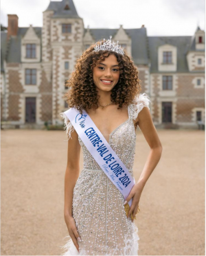 Miss Centre Val De Loire — Miss France 2025 option 6