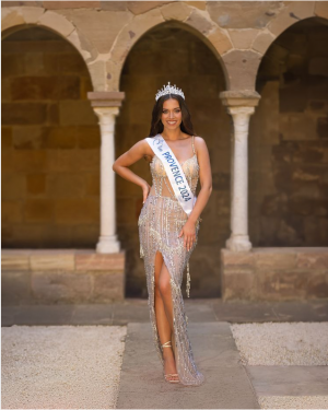 Miss Provence — Miss France 2025 option 22