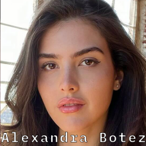 Alexandrabotez — Female Streamers 2024 option 2